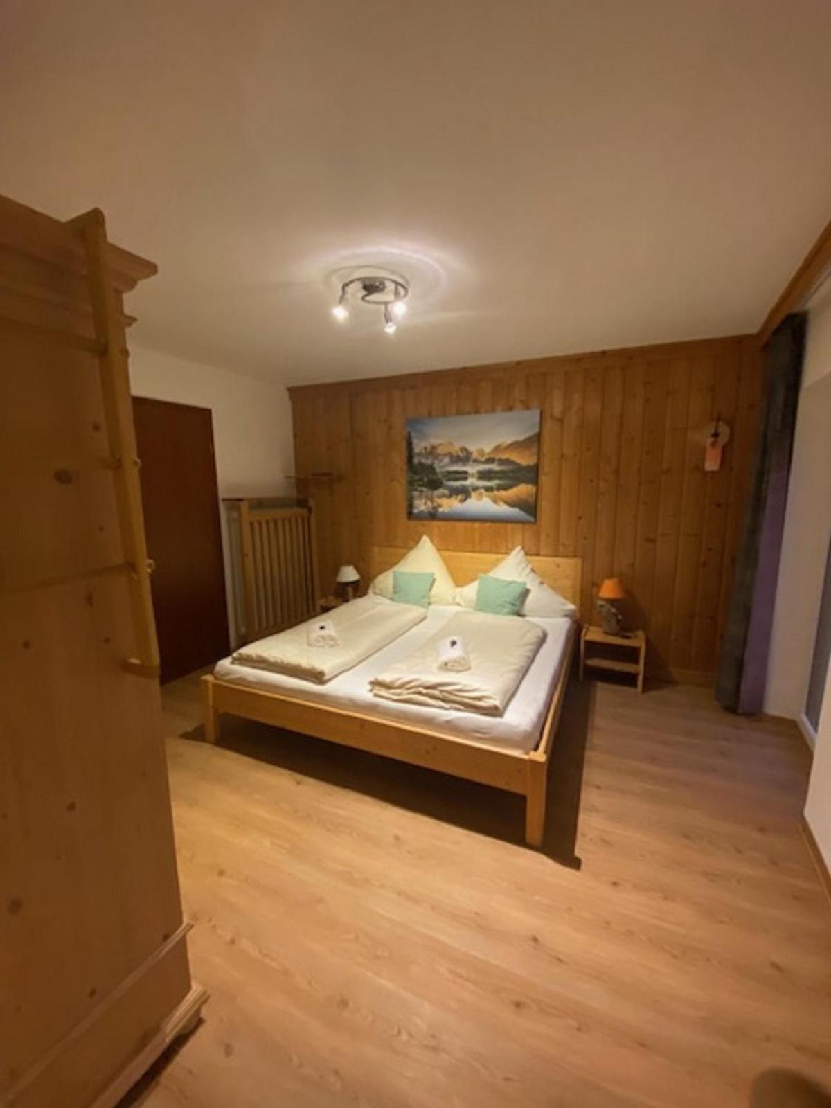 Alpenappartements Schwalbennestl Mittenwald Buitenkant foto