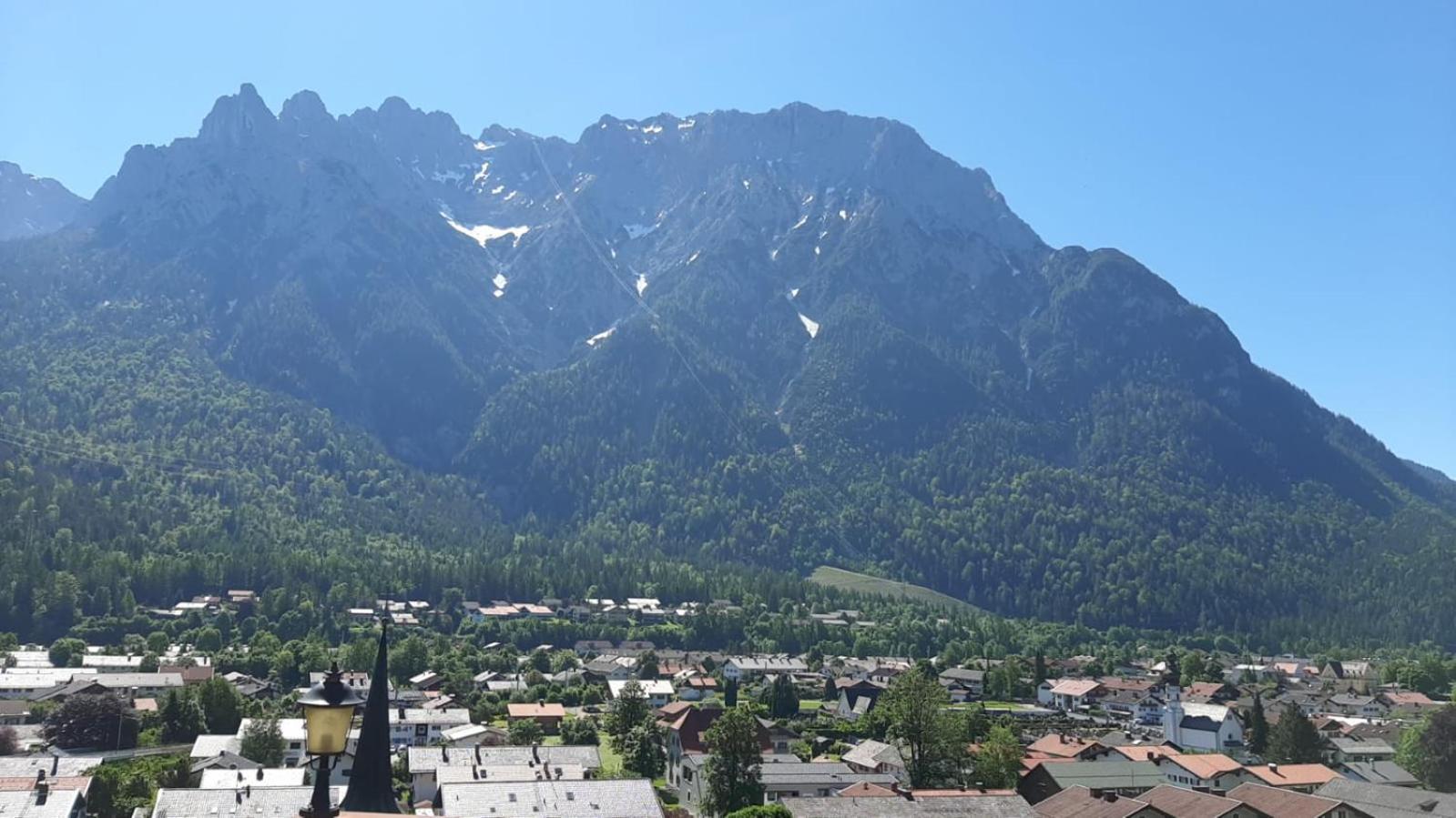 Alpenappartements Schwalbennestl Mittenwald Buitenkant foto